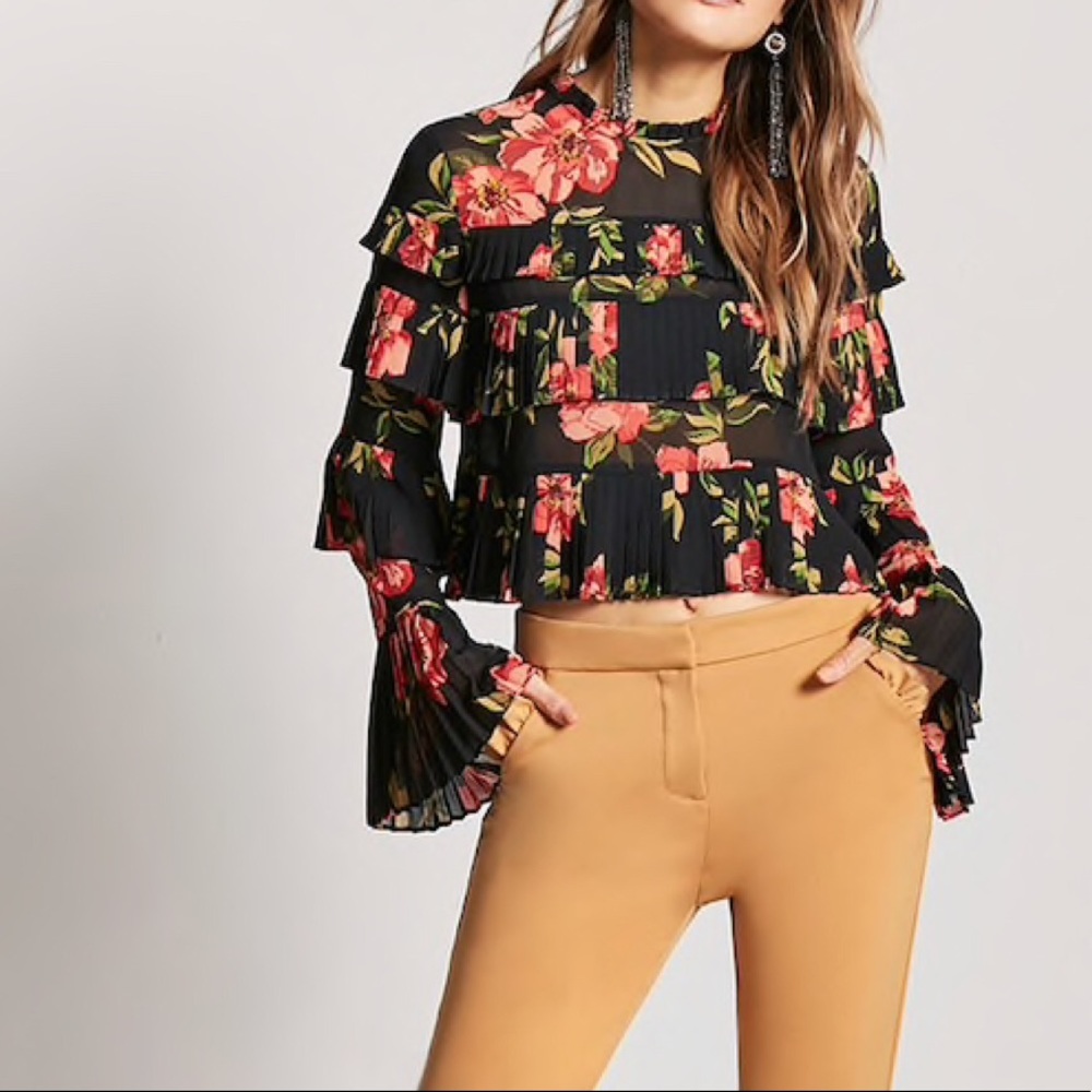 Forever 21 floral long sleeve blouse